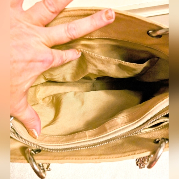 CHANEL Grand Shopper Tote - Picture 11 of 13